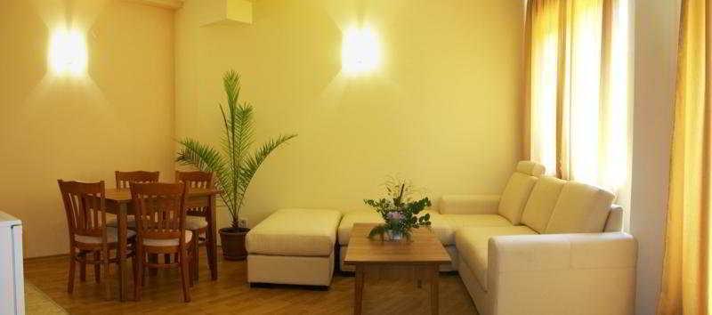 Hotel Paradise Green Park Златни пясъци Екстериор снимка