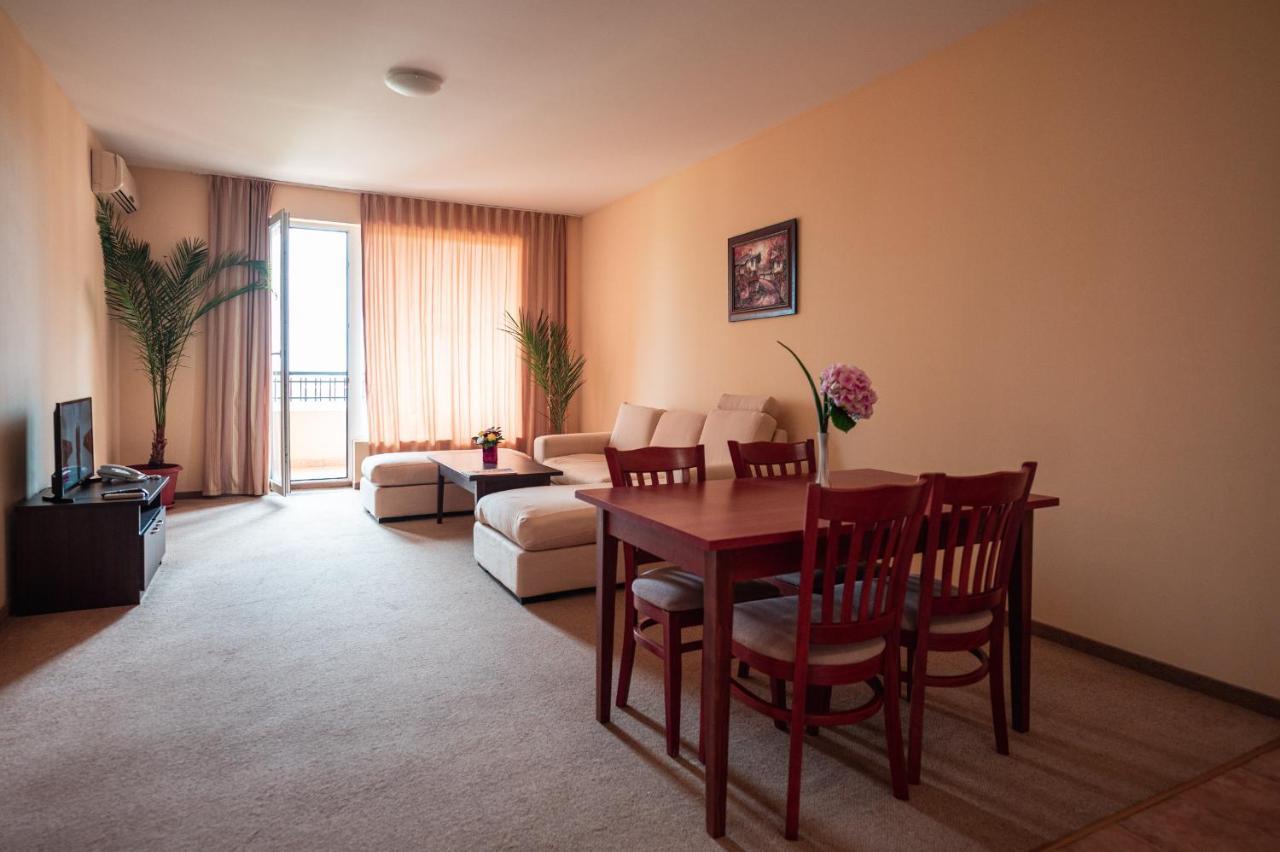 Hotel Paradise Green Park Златни пясъци Екстериор снимка