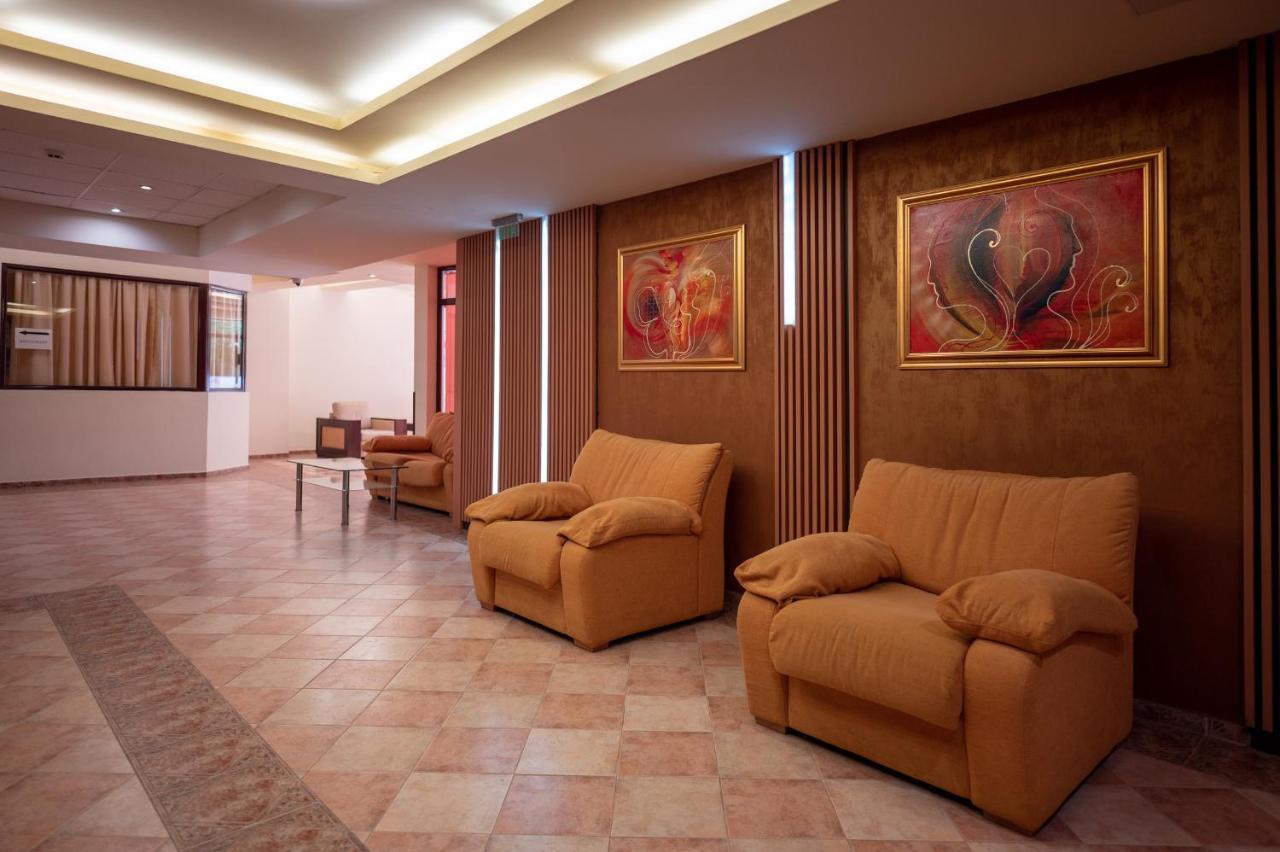 Hotel Paradise Green Park Златни пясъци Екстериор снимка