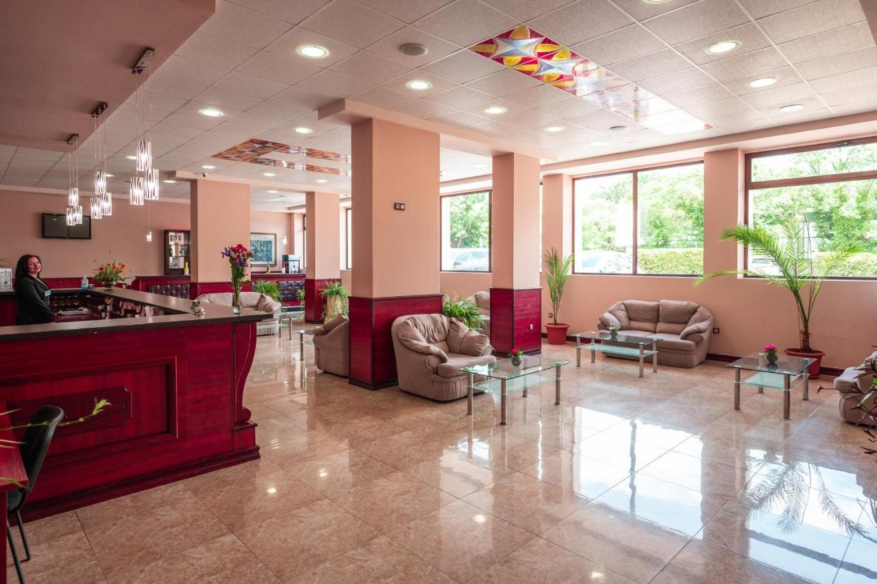Hotel Paradise Green Park Златни пясъци Екстериор снимка