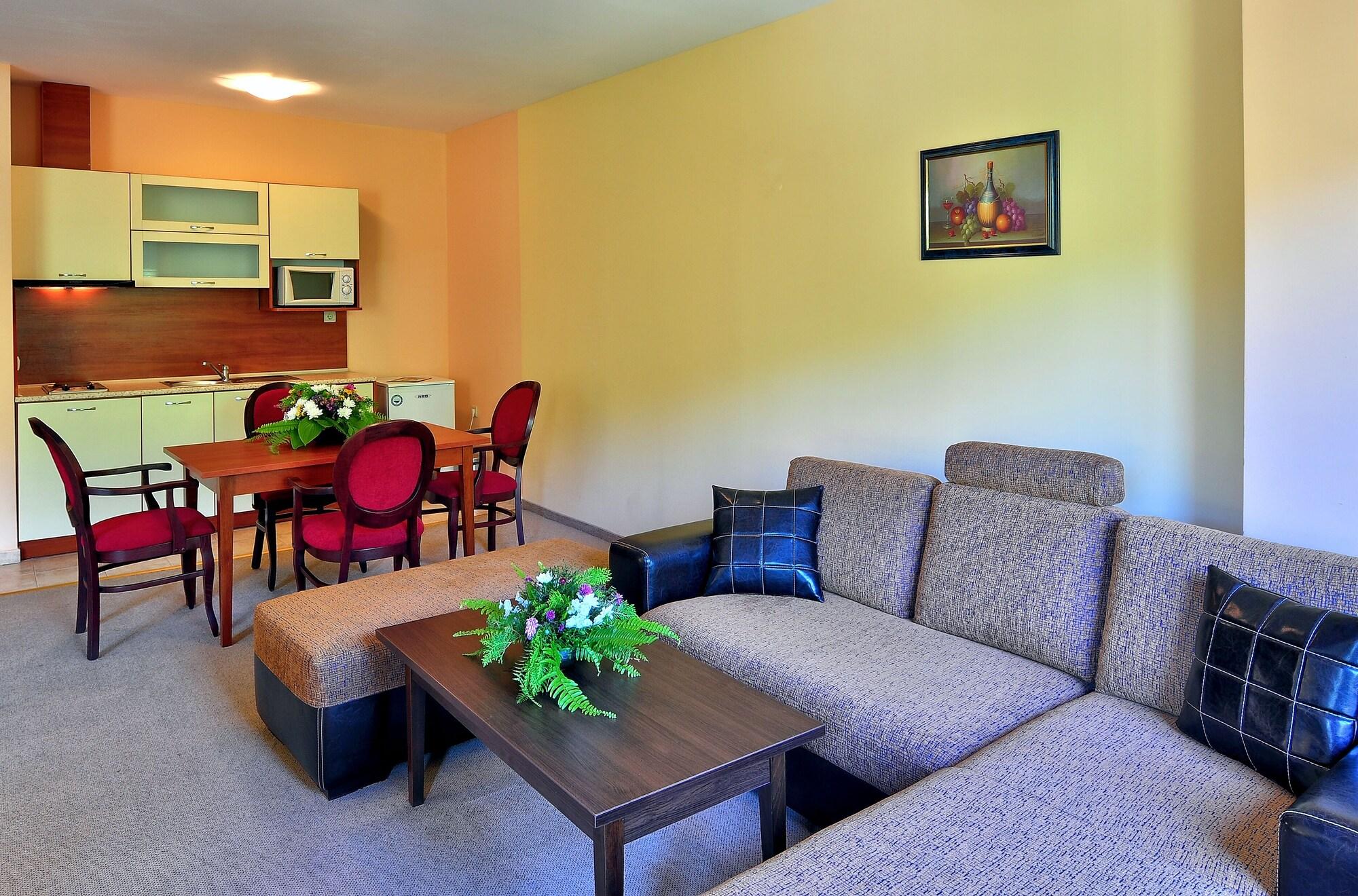 Hotel Paradise Green Park Златни пясъци Екстериор снимка
