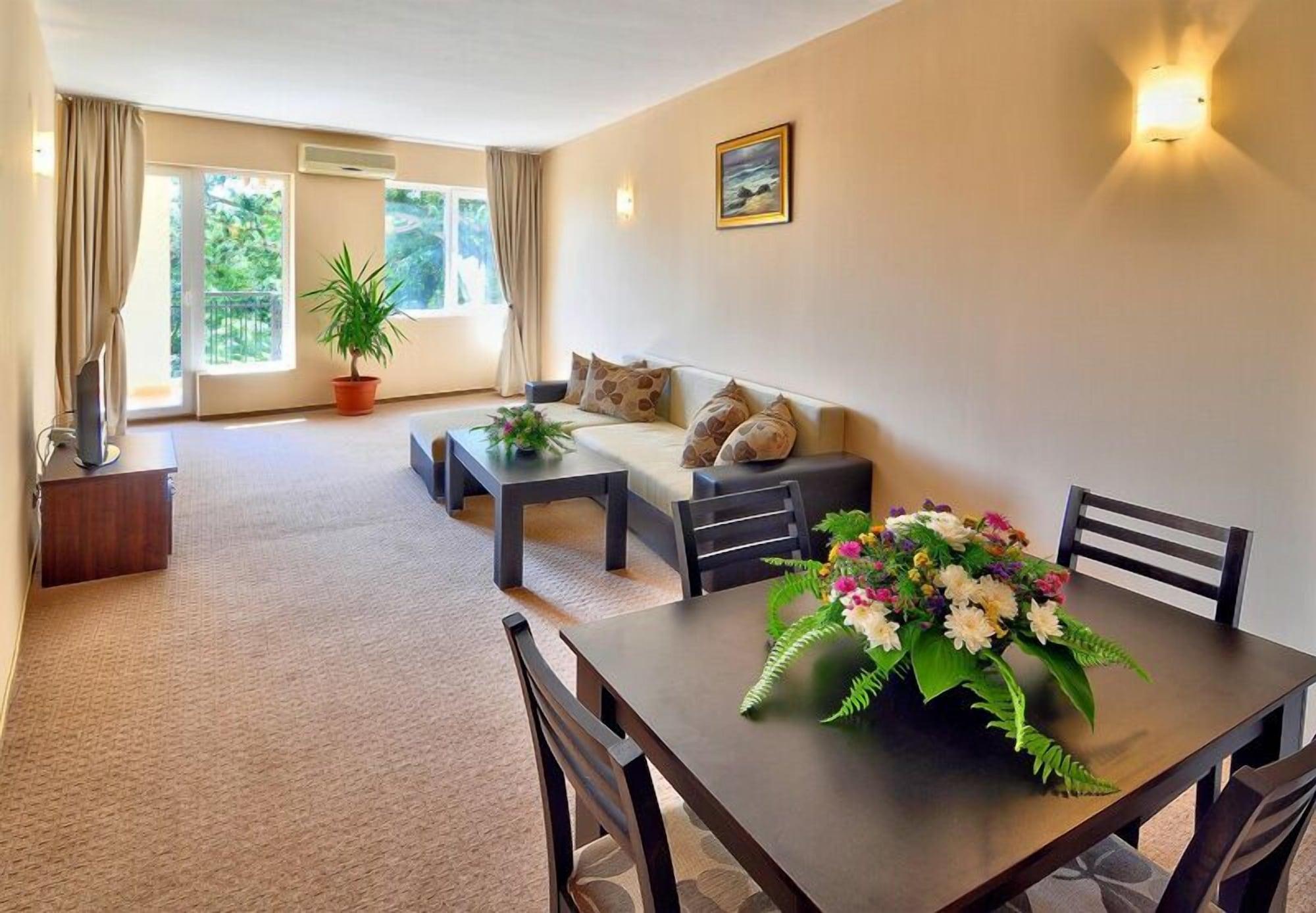 Hotel Paradise Green Park Златни пясъци Екстериор снимка