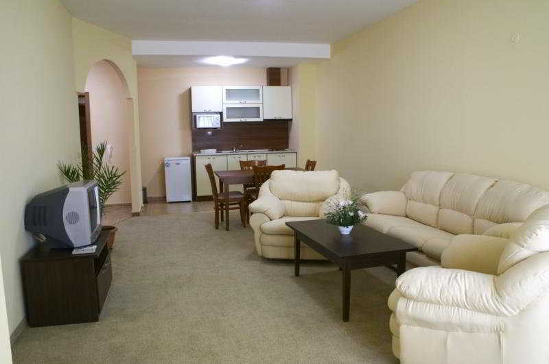 Hotel Paradise Green Park Златни пясъци Екстериор снимка