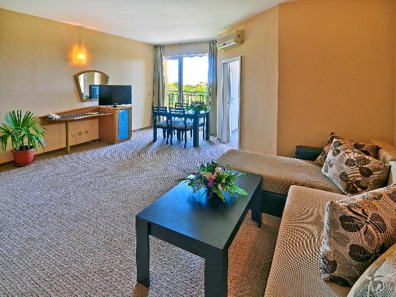 Hotel Paradise Green Park Златни пясъци Екстериор снимка